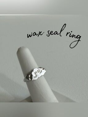 Head in the clouds • Kite Flying Signet wax seal Ring